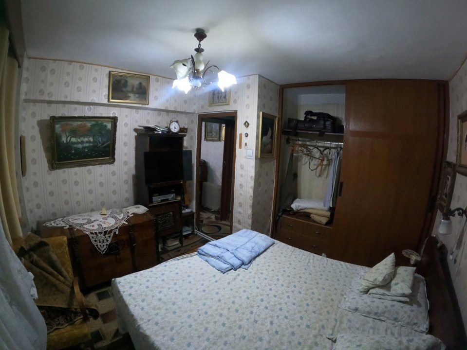 Apartament de Vânzare – central, la etaj 1 cu 3 cam !!!