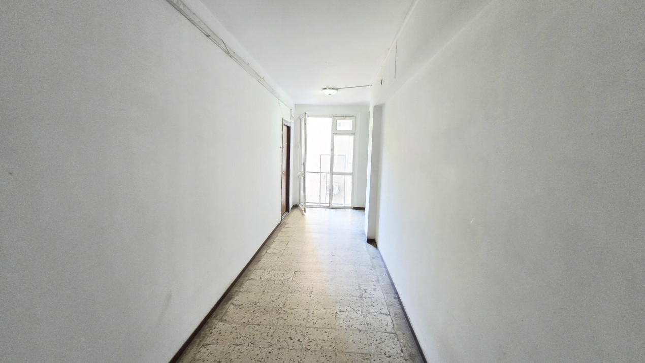 Iesi din bloc urci in metrou Dristor 2!