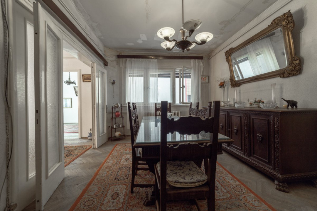 VAND 4(5) CAMERE ZONA DECEBAL-CALARASI