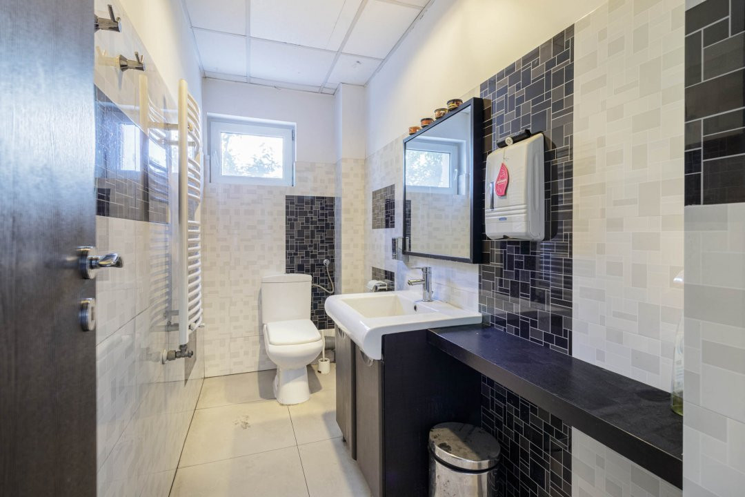 Clădire modernă, versatilă, cu terasă panoramică – locuință sau business | Secto