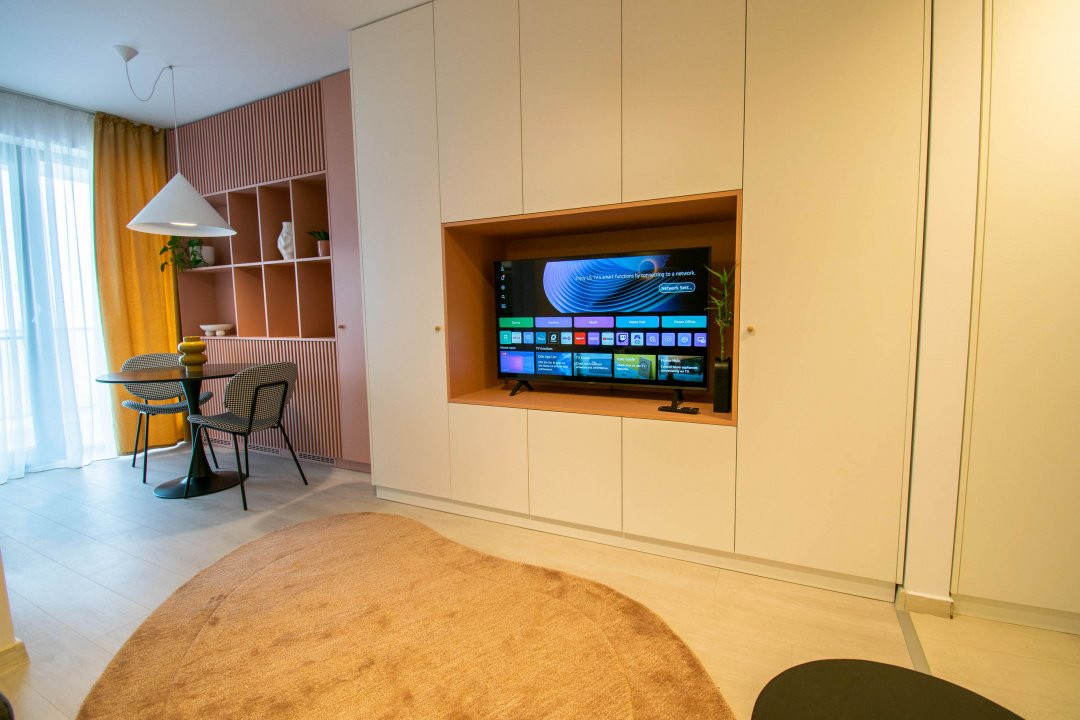 Hils Brauner Garsoniera Lux prima inchiriere,totul nou,Parcare inclusa