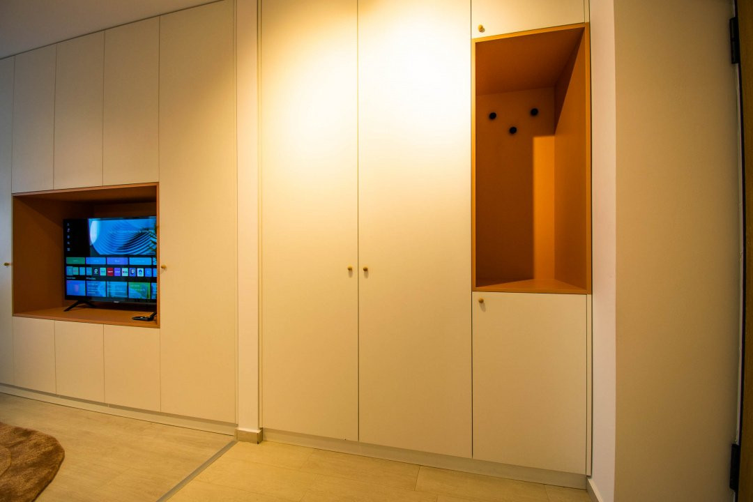 Hils Brauner Garsoniera Lux prima inchiriere,totul nou,Parcare inclusa