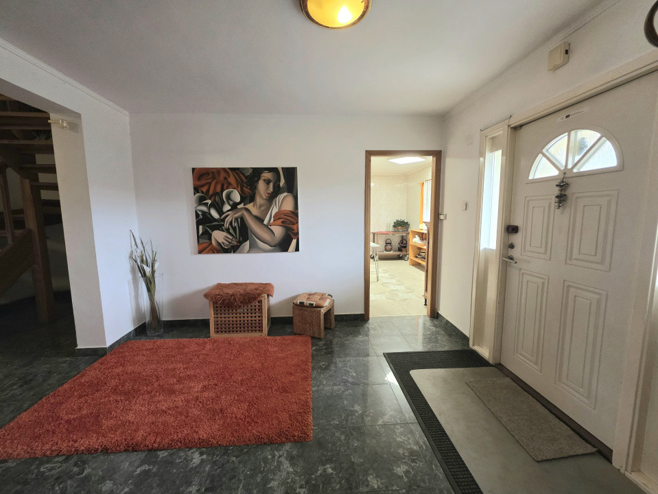 Vilă deosebită de vânzare în Otopeni langa ''Ana Aslan'' - arhitectura germana