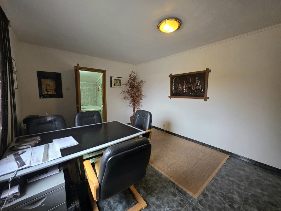 Vilă deosebită de vânzare în Otopeni langa ''Ana Aslan'' - arhitectura germana