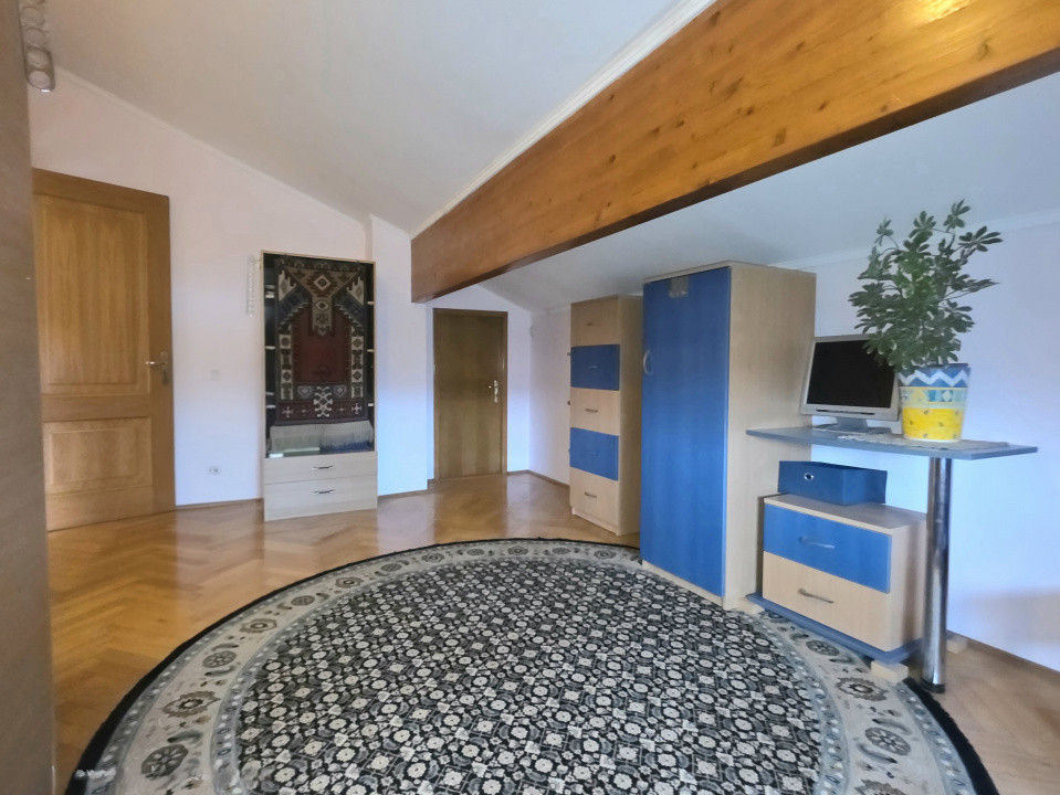 Vilă deosebită de vânzare în Otopeni langa ''Ana Aslan'' - arhitectura germana