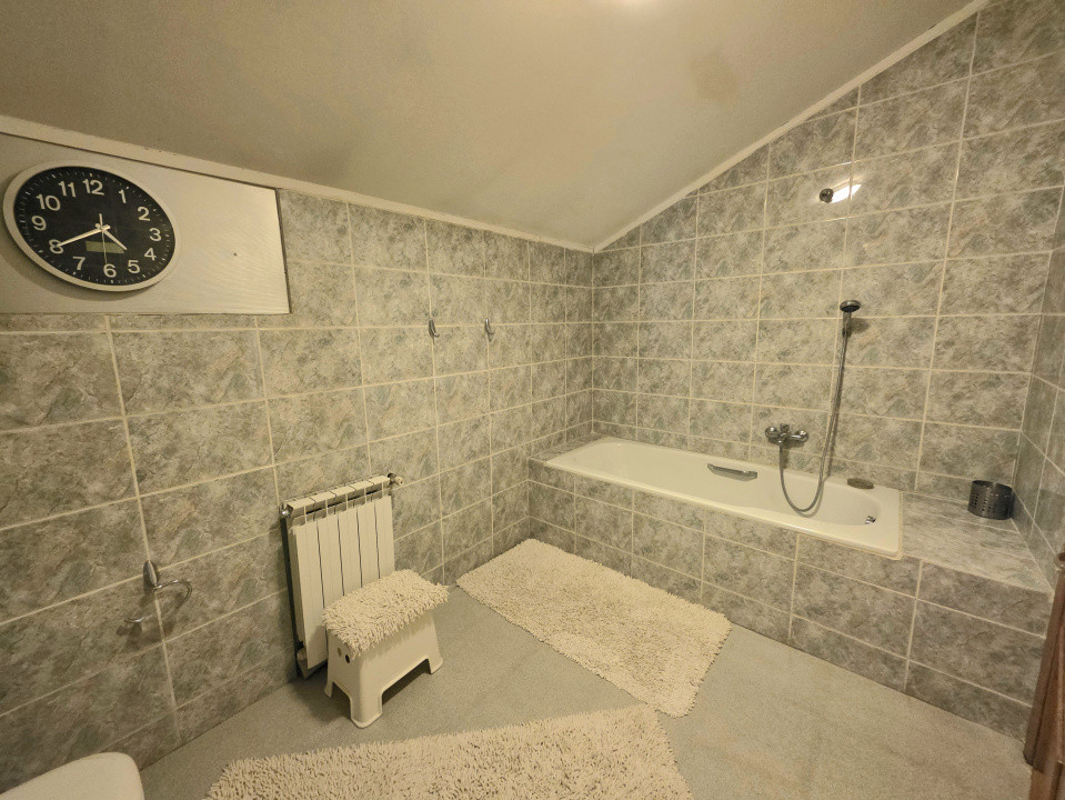 Vilă deosebită de vânzare în Otopeni langa ''Ana Aslan'' - arhitectura germana