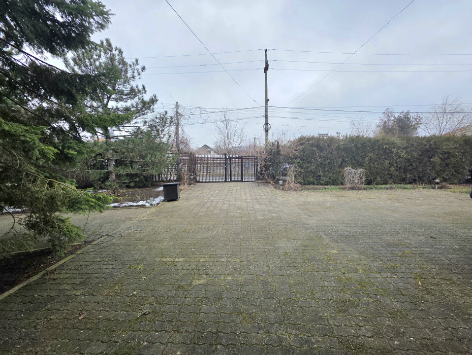 Vilă deosebită de vânzare în Otopeni langa ''Ana Aslan'' - arhitectura germana