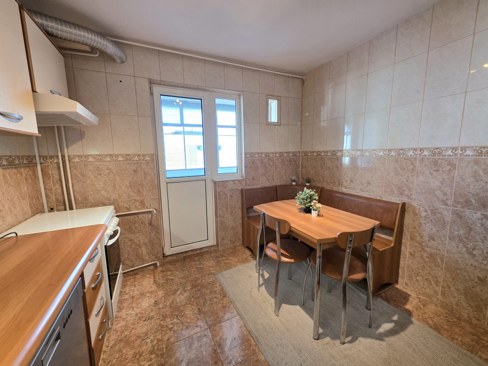 De vanzare 2 camere langa Oraselul Copiilor(la Brancoveanu)