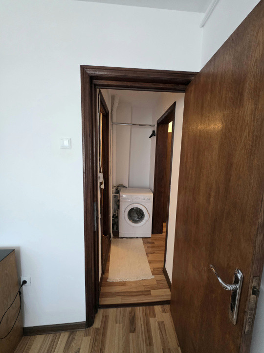 De vanzare 2 camere langa Oraselul Copiilor(la Brancoveanu)