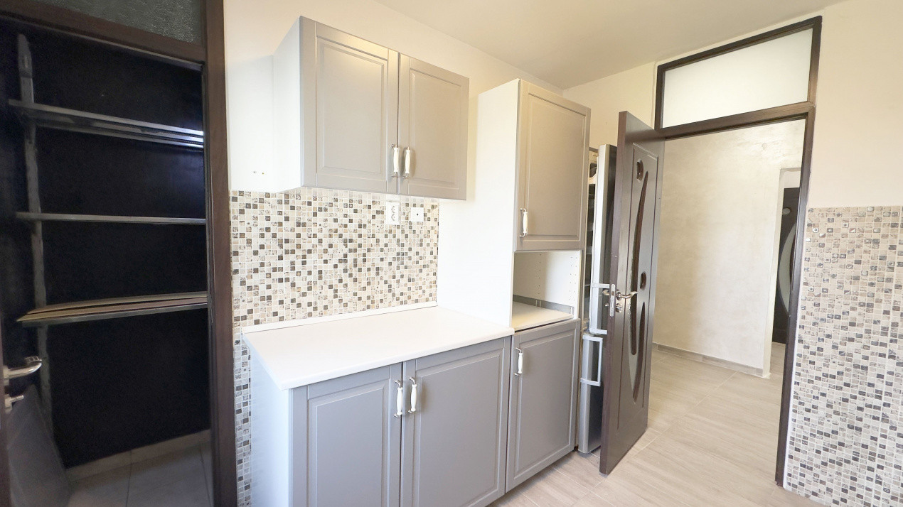 Apartament luminos 3 camere, decomandat, vedere liberă, Vitan