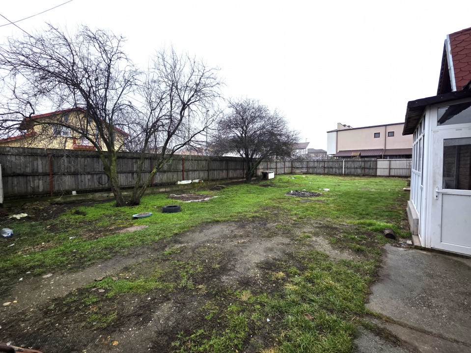 De vanzare lot 450mp in Bragadiru-Cartier EMINESCU(toate utilitatile)