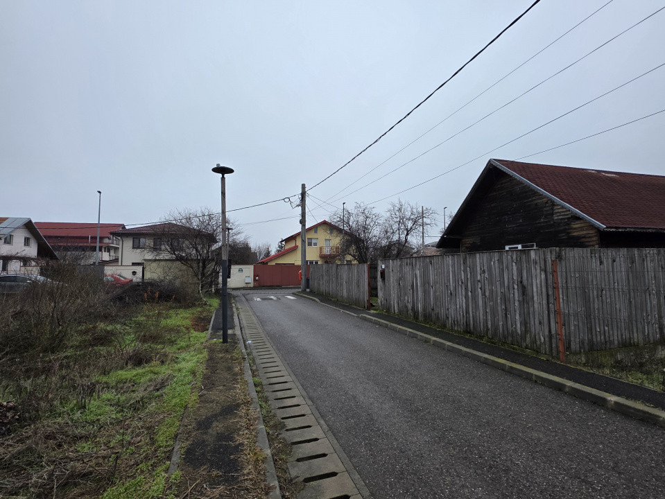 De vanzare lot 450mp in Bragadiru-Cartier EMINESCU(toate utilitatile)