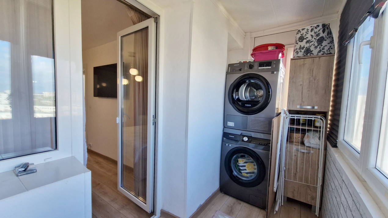 Fără griji, doar chei și valiza ta, apartament cu 4 camere la gura de metrou!