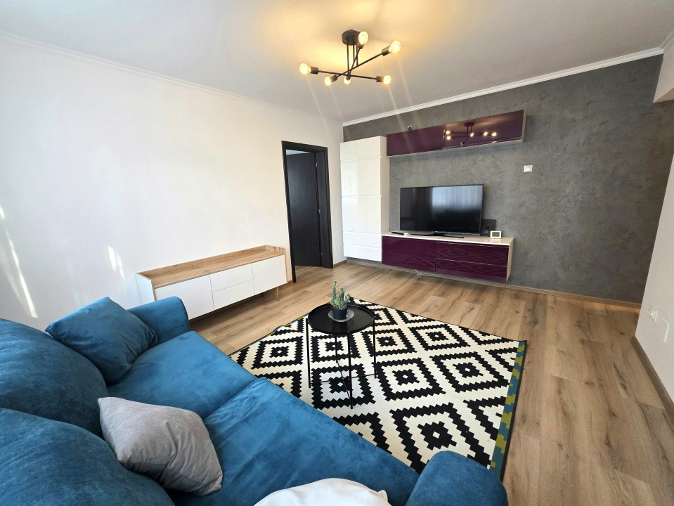 De vanzare 3 camere la Sala Palatului, gata de mutat, fara risc seismic