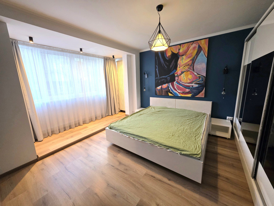 De vanzare 3 camere la Sala Palatului, gata de mutat, fara risc seismic