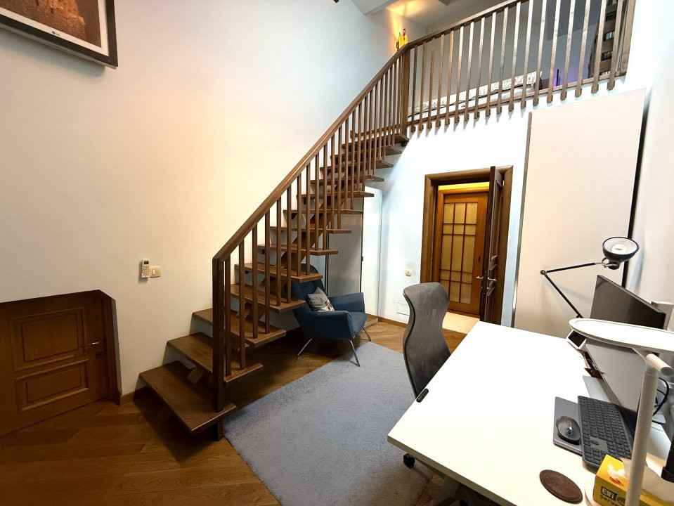 Vilă ultracentrală cu piscină interioară, saună și cramă | Unirii