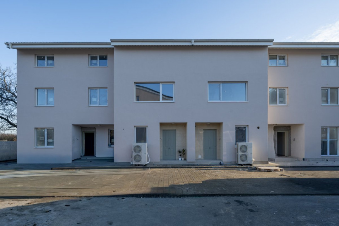 Casa primitoare P+1+M cu 145mp utili și pompă de căldură!