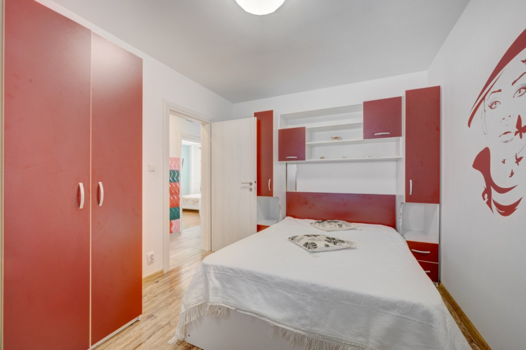 COMUNA BERCENI – TOAMNEI, CASA 5 CAMERE, 112 MP UTILI + POD 40 MP, LOT 320 MP!