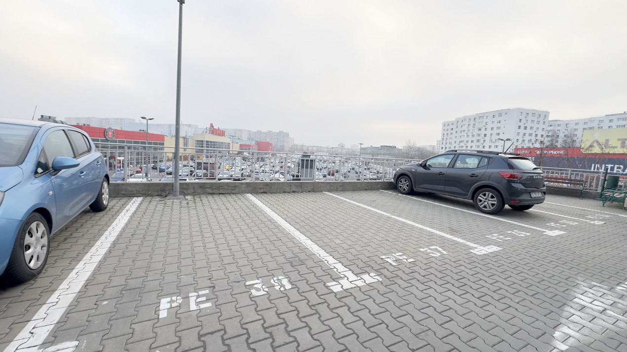 Garsonieră în Răsărit de Soare, parcare inclusă, Auchan Titan