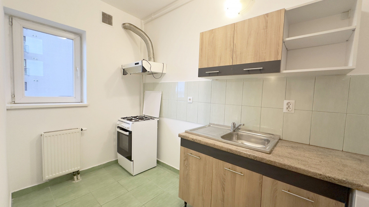 Garsonieră în Răsărit de Soare, parcare inclusă, Auchan Titan