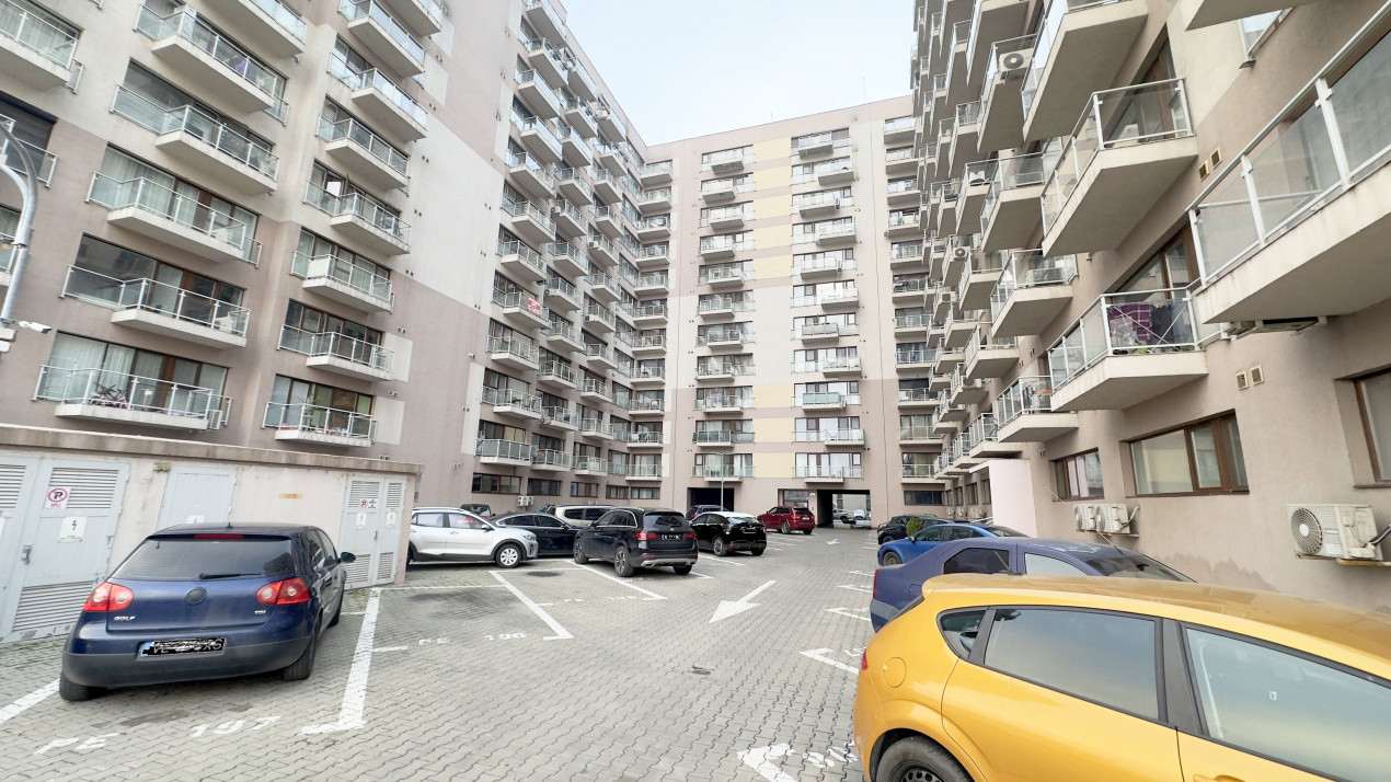 Garsonieră în Răsărit de Soare, parcare inclusă, Auchan Titan