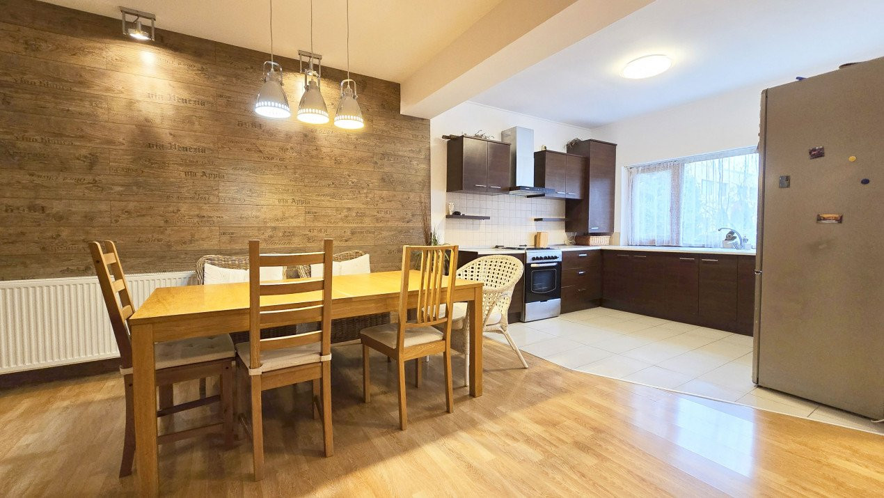 Green City. Casa frumoasa, gradina si liniste de vanzare