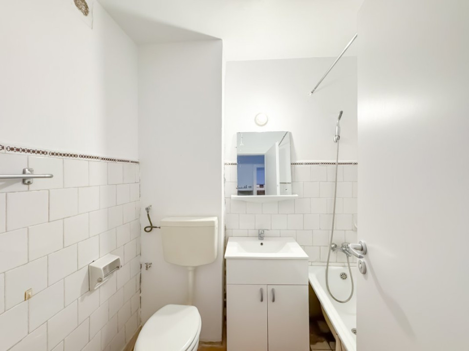 Apartament 3 camere Piata Sudului - pozitie excelenta