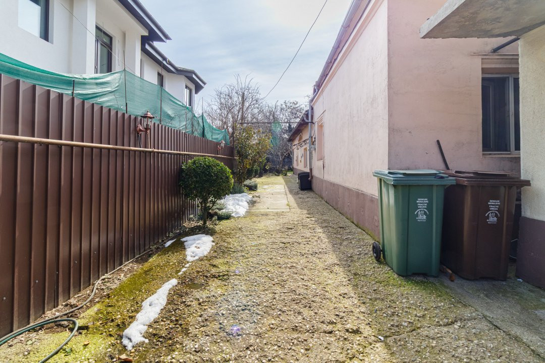Casa cu gradina aproape de metrou 1 Mai - 232 mp curte libera