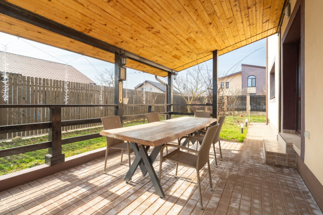 Vila de vanzare Branesti,, teren suplimentar,  gata de mutare si  acces rapid.