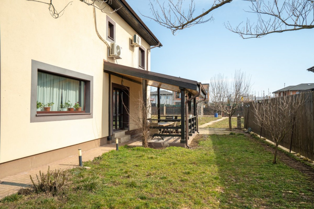 Vila de vanzare Branesti,, teren suplimentar,  gata de mutare si  acces rapid.