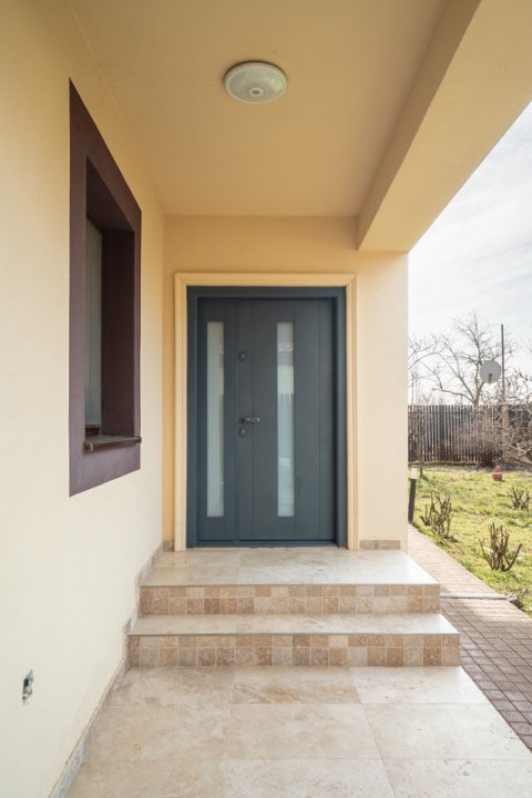 Vila de vanzare Branesti,, teren suplimentar,  gata de mutare si  acces rapid.