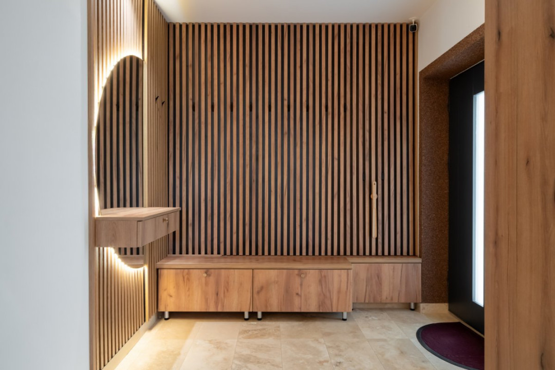 Vila de vanzare Branesti,, teren suplimentar,  gata de mutare si  acces rapid.