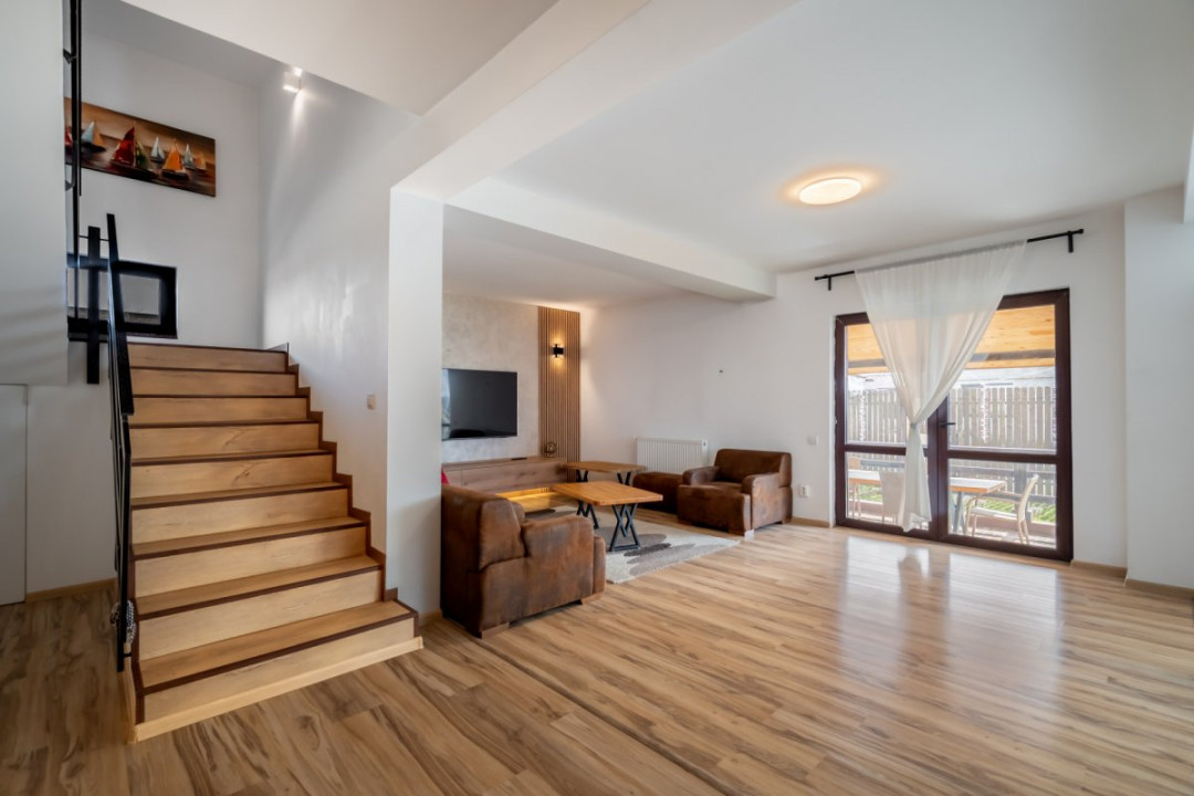 Vila de vanzare Branesti,, teren suplimentar,  gata de mutare si  acces rapid.