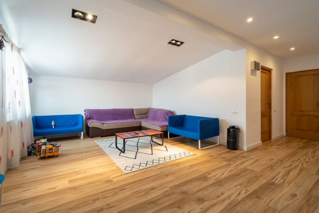 Vila de vanzare Branesti,, teren suplimentar,  gata de mutare si  acces rapid.