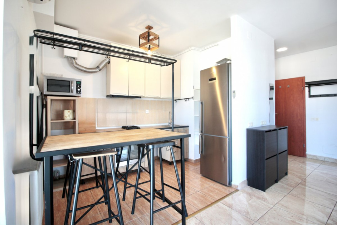 TITAN AUCHAN-RASARIT DE SOARE, APARTAMENT CU VEDERE PANORAMICA!