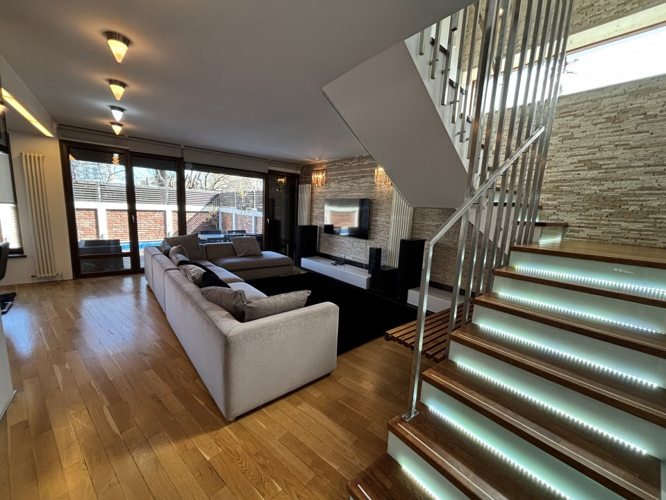 🏠 Vila Moderna - S+P+2 - Piscina Incalzita - Garaj - Andronache