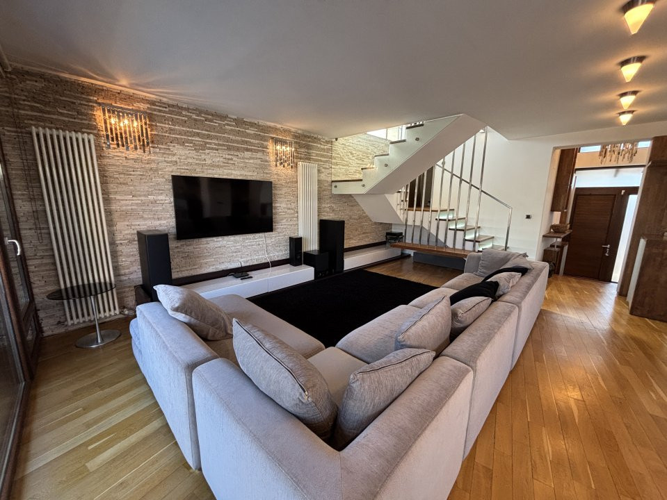 🏠 Vila Moderna - S+P+2 - Piscina Incalzita - Garaj - Andronache