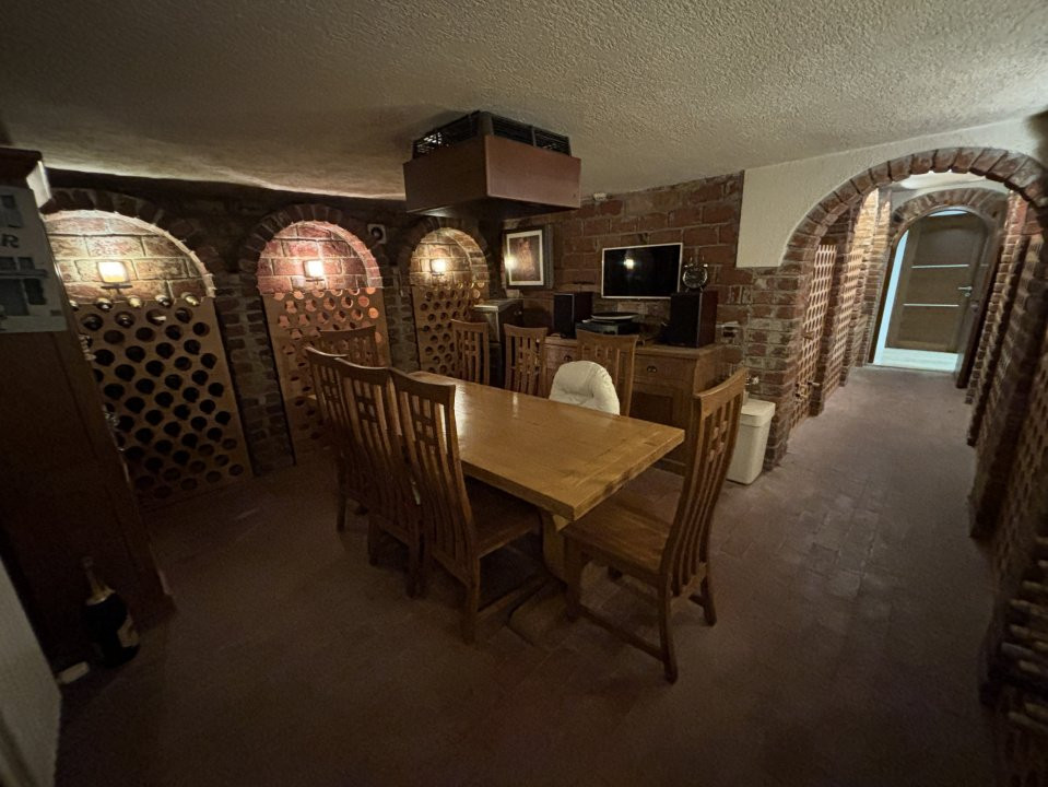 🏠 Vila Moderna - S+P+2 - Piscina Incalzita - Garaj - Andronache