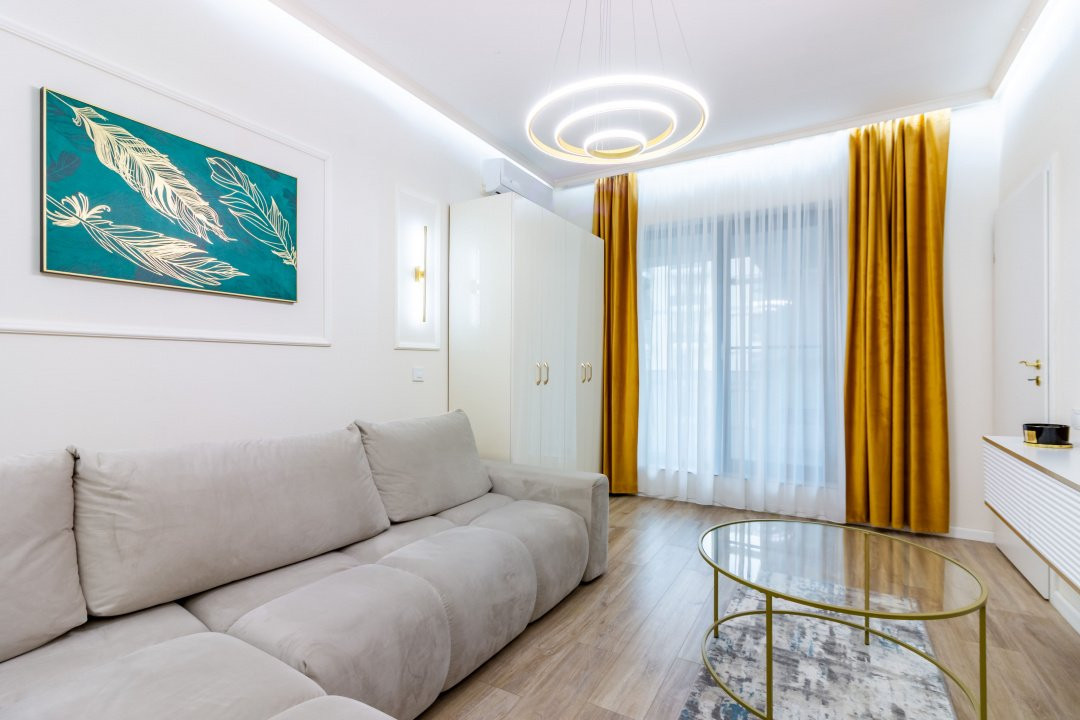 Garsonieră decomandată, Exigent Plaza Faza 5, mobilată modern, bloc 2024