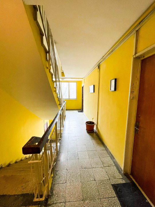 Bd.Obregia 2 camere,renovat lux,mobilat-utilat,centrala proprie,etaj 3/10