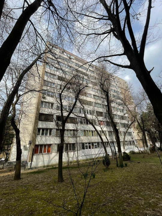 Bd.Obregia 2 camere,renovat lux,mobilat-utilat,centrala proprie,etaj 3/10