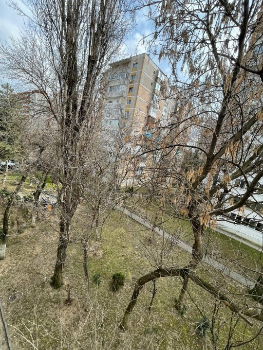 Bd.Obregia 2 camere,renovat lux,mobilat-utilat,centrala proprie,etaj 3/10