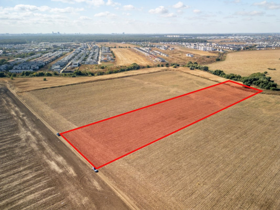 Teren dezvoltare in Tunari