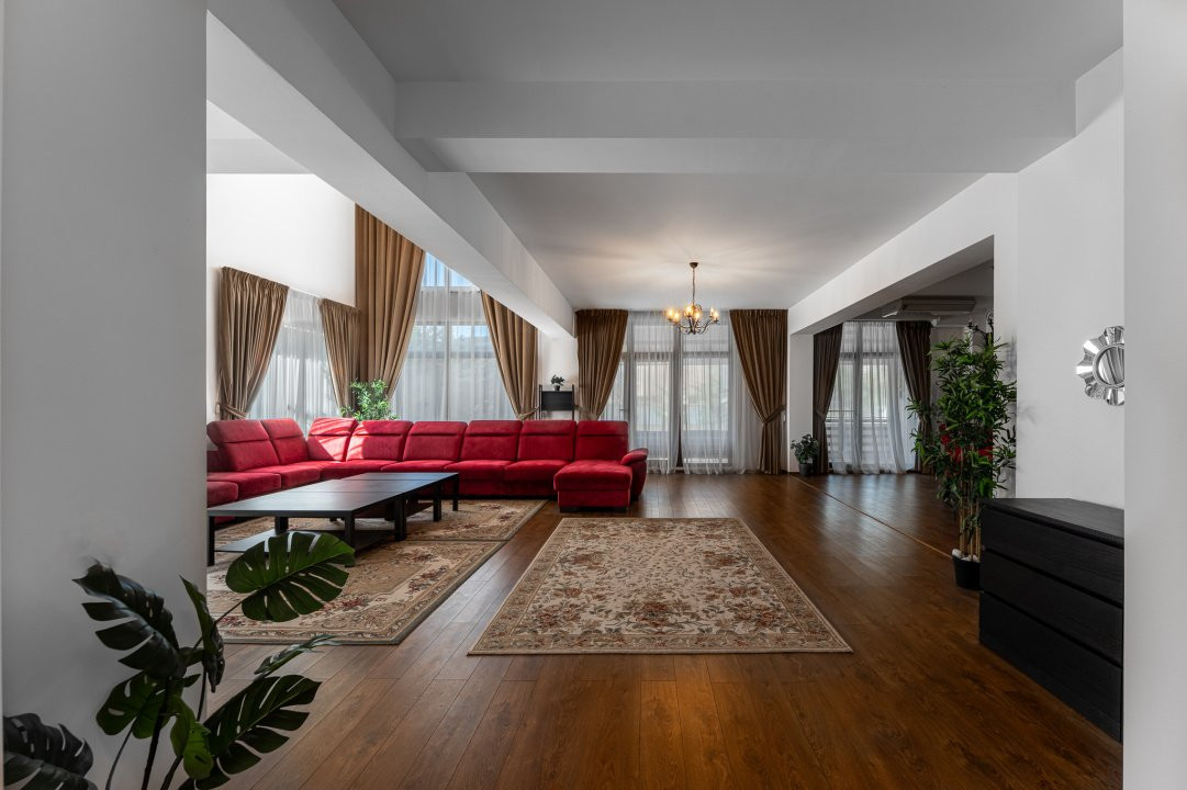 Vilă eleganta si spatioasa - vanzare - Pipera - Erou Iancu Nicolae 