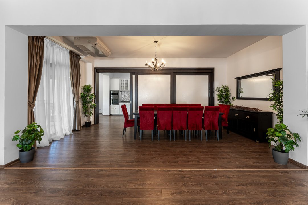 Vilă eleganta si spatioasa - vanzare - Pipera - Erou Iancu Nicolae 