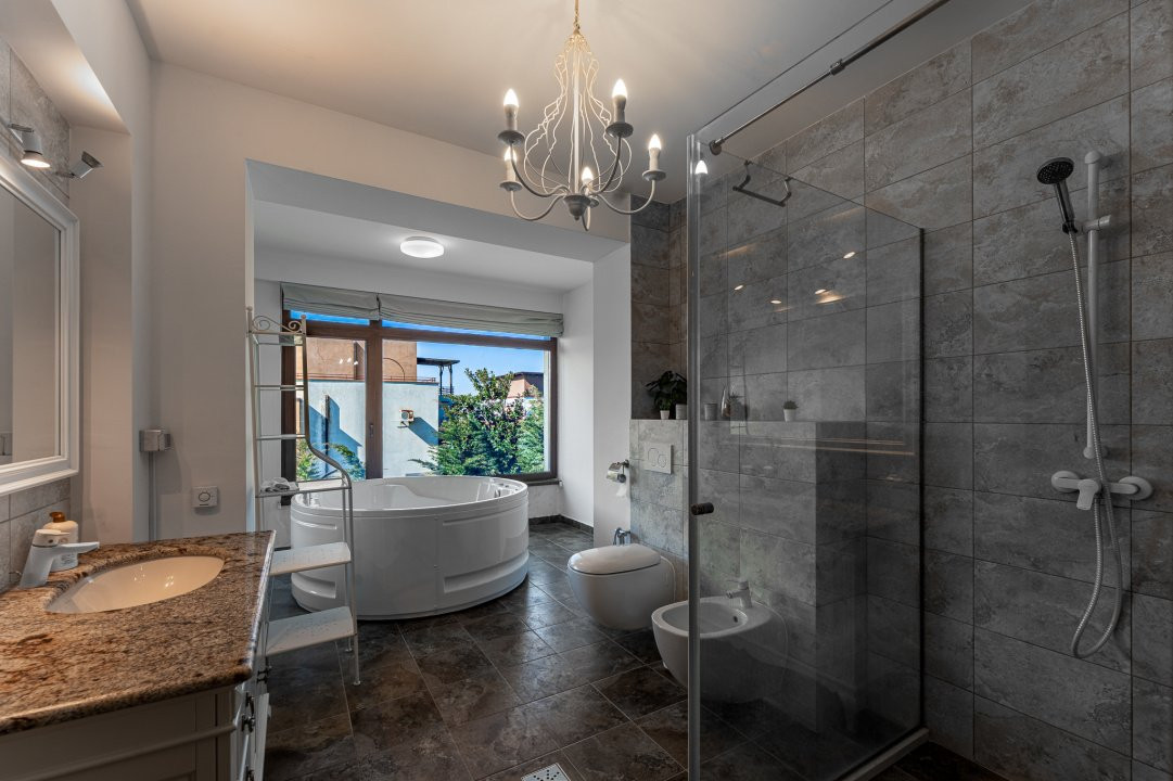 Vilă eleganta si spatioasa - vanzare - Pipera - Erou Iancu Nicolae 