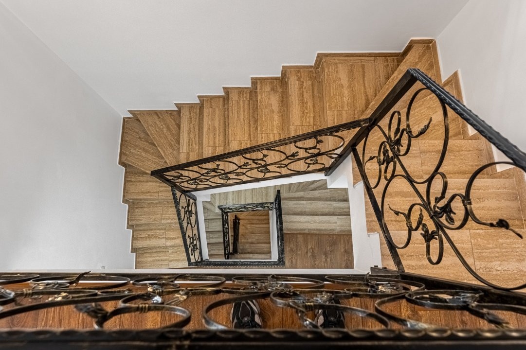 Vilă eleganta si spatioasa - vanzare - Pipera - Erou Iancu Nicolae 