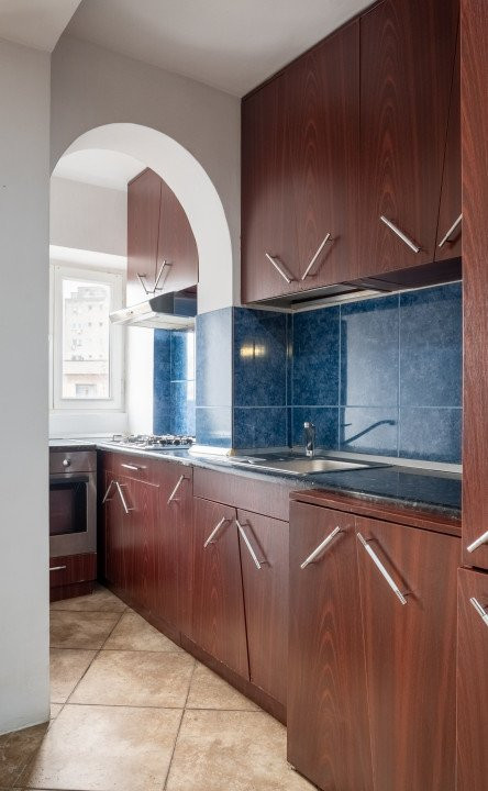 Garsoniera Crangasi - str. Padureni