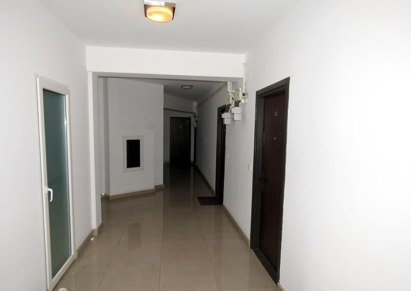 COMISION 0%-De inchiriat 2 cam. la LUKOIL Lujerului-mobilat si utilat