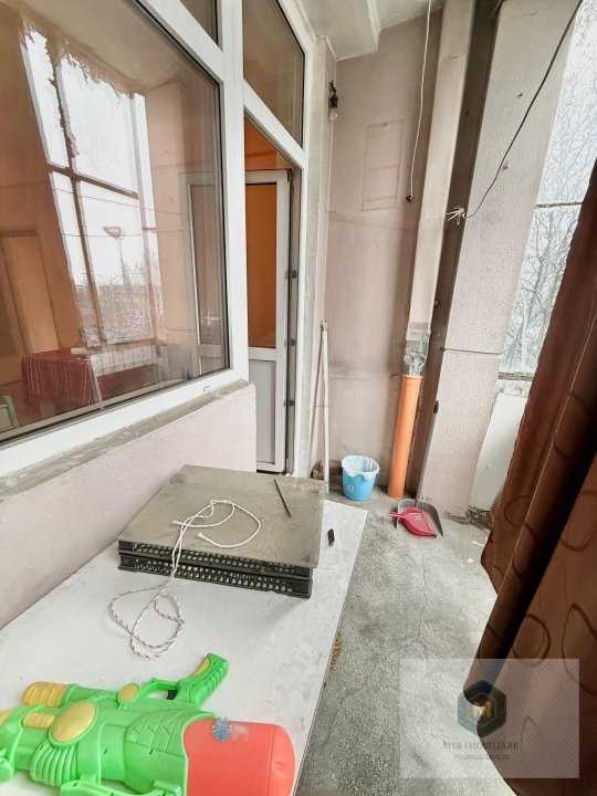 Metrou Lujerului - ap. 3 camere - necesita renovare completa